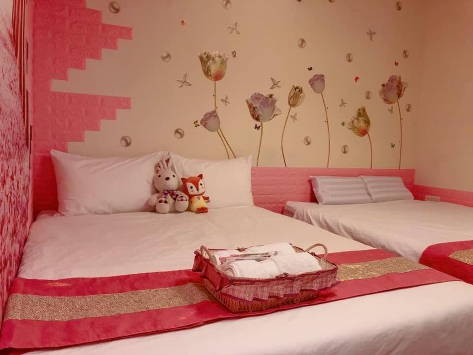 Splendid Flora B&B Hengchun Exterior photo