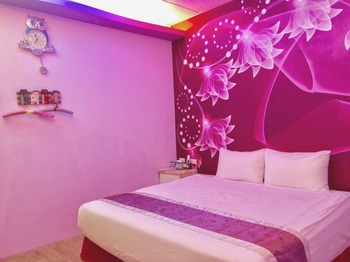 Splendid Flora B&B Hengchun Exterior photo